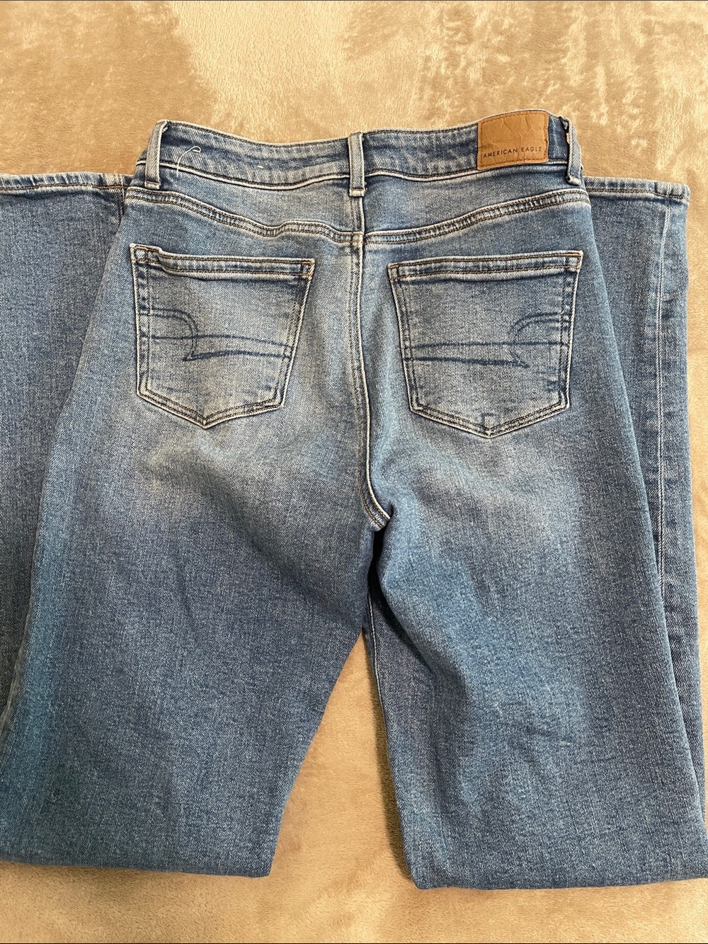 American Eagle Medium Blue Straight-Leg Jeans!